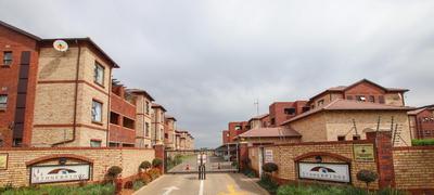 Apartment / Flat For Sale in Randpark Ridge, Randburg
