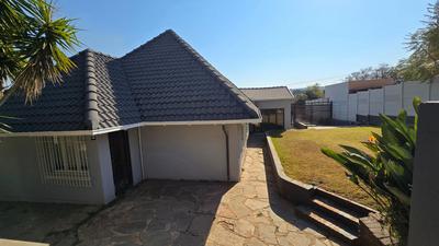 House For Rent in Mondeor, Johannesburg