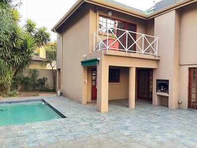 House For Rent in Paulshof, Sandton