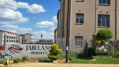 Apartment / Flat For Sale in Jabulani, Soweto